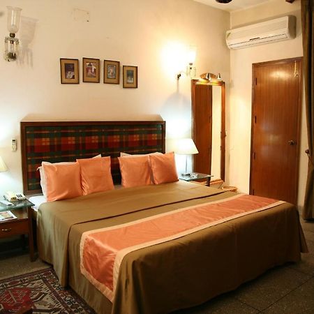 The Royal Residency Hotel New Delhi Buitenkant foto