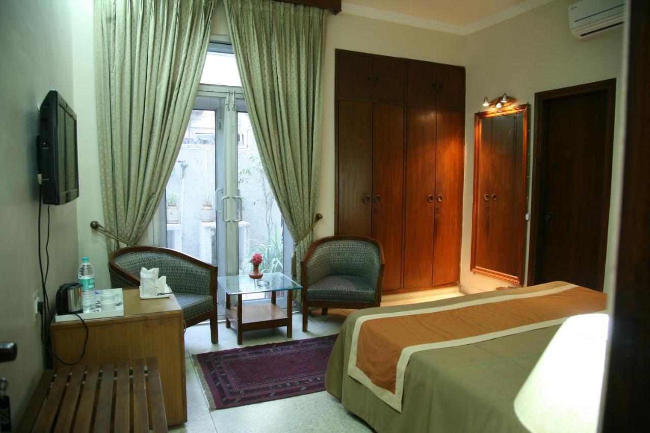 The Royal Residency Hotel New Delhi Buitenkant foto